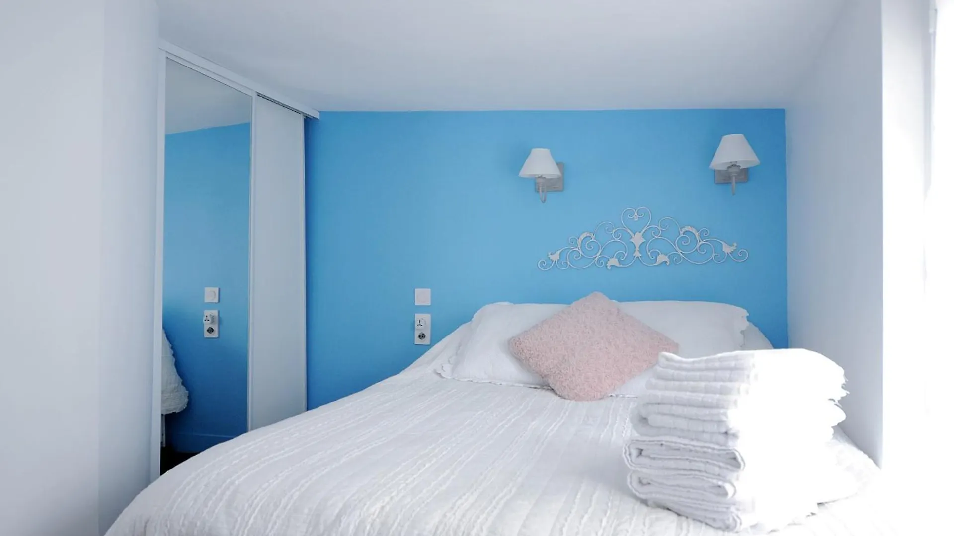 Rooftop Le Marais 1 Bedroom Paris Frankrike