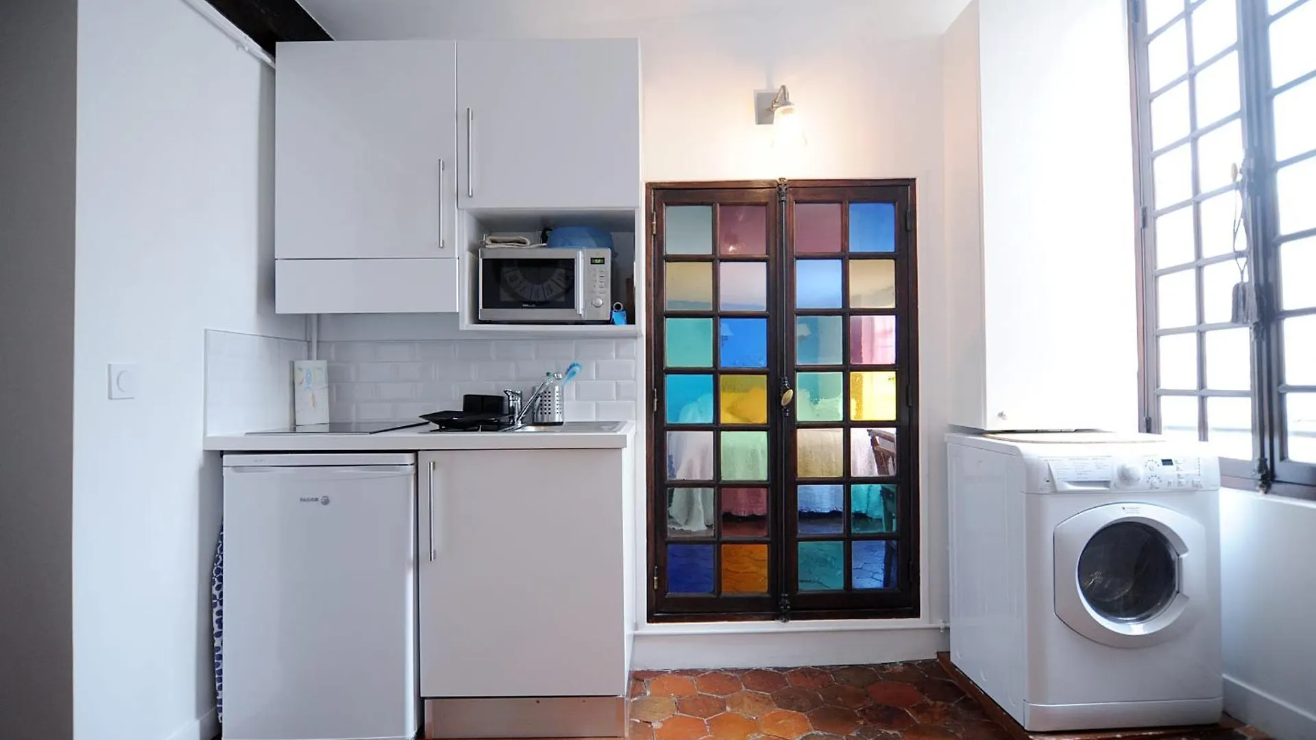 Rooftop Le Marais 1 Bedroom Paris Apartment